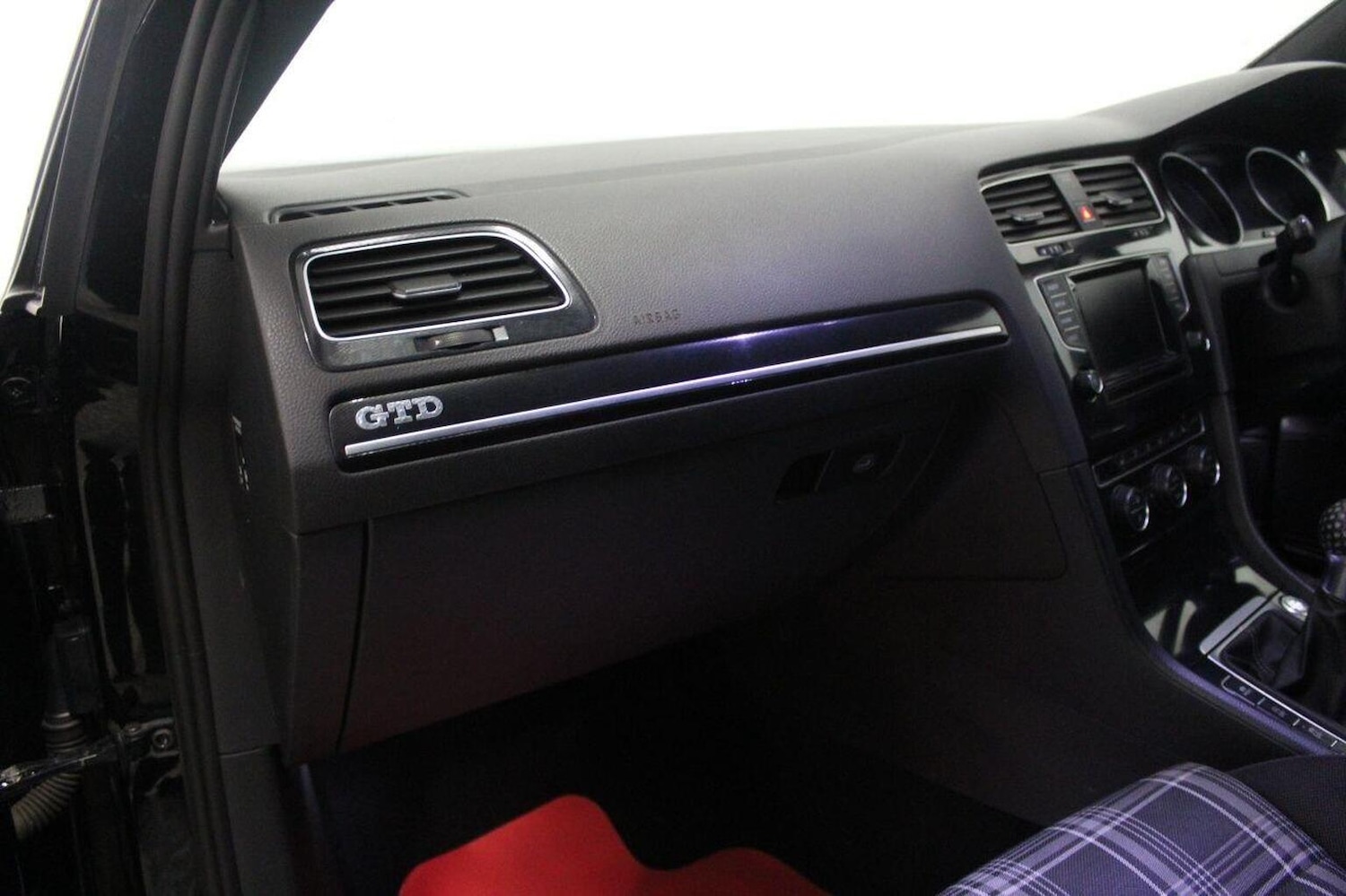 Used Volkswagen Golf 2015 for sale - 76471237: Photo 31