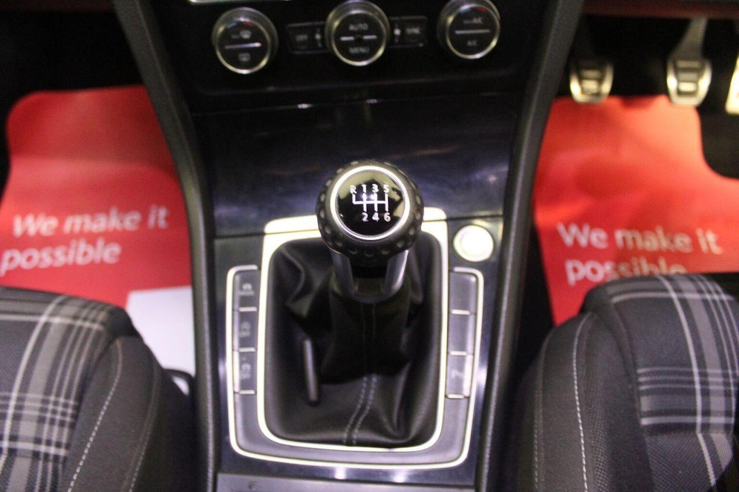 Used Volkswagen Golf 2015 for sale - 76471237: Photo 43