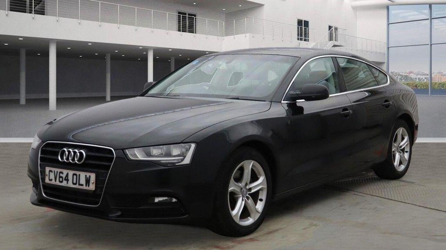 Used Audi A5 2014 for sale - 76174114: Photo 2