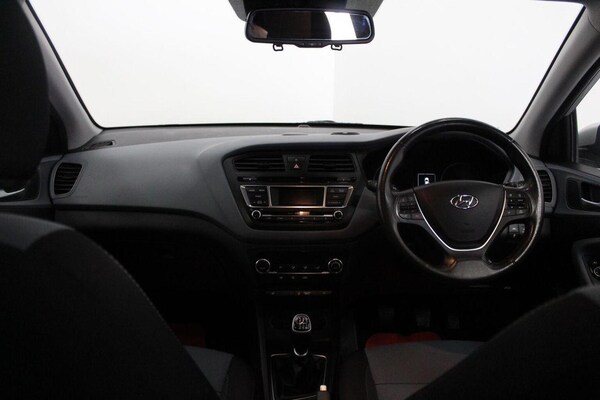 Used Hyundai i20 2016 for sale - 75718202: Photo 31