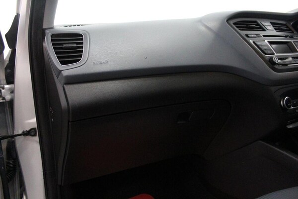 Used Hyundai i20 2016 for sale - 75718202: Photo 33