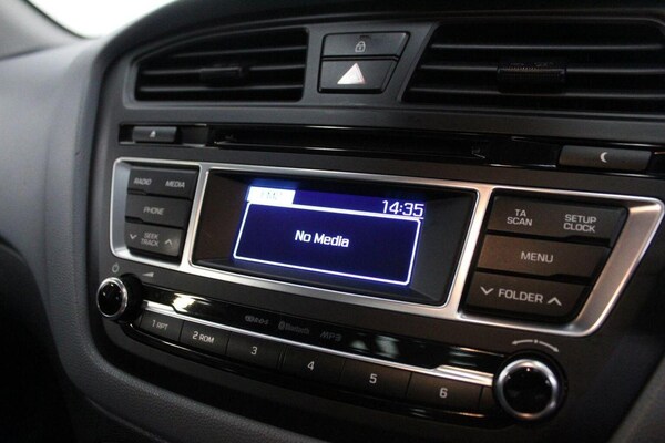 Used Hyundai i20 2016 for sale - 75718202: Photo 37