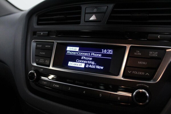 Used Hyundai i20 2016 for sale - 75718202: Photo 38