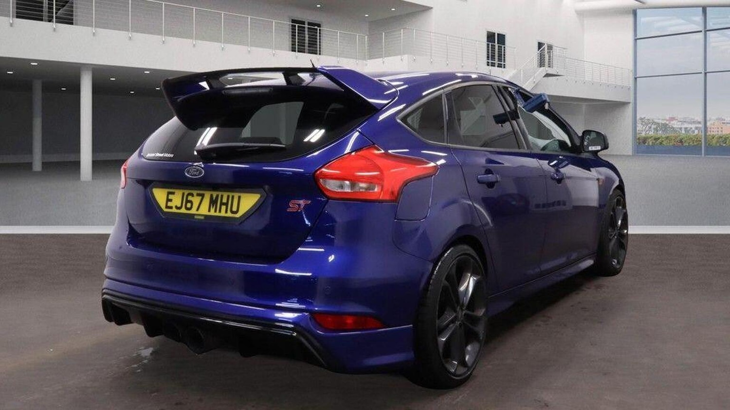 Used Ford Focus 2017 for sale - 76741309: Photo 7