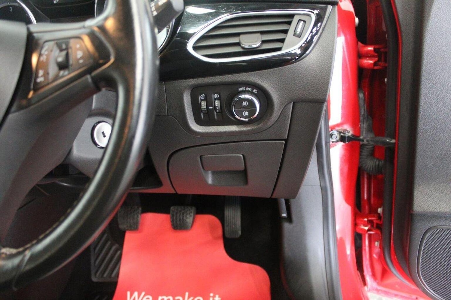 Vehicle 44
