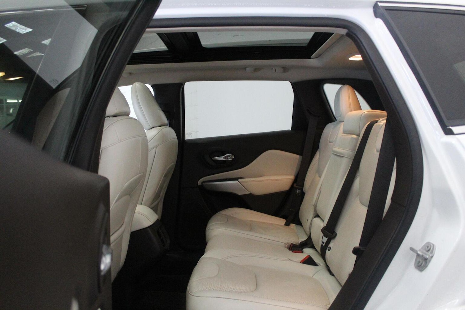 Used Jeep Cherokee 2018 for sale - 77938203: Photo 53