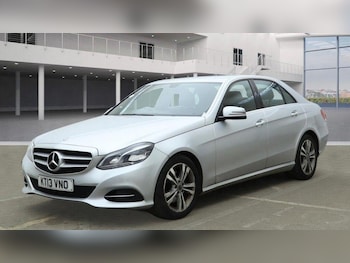 Used Mercedes-Benz E Class 2013 for sale - 76979559: Photo