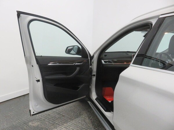 Used BMW X1 2015 for sale - 71523446: Photo 27