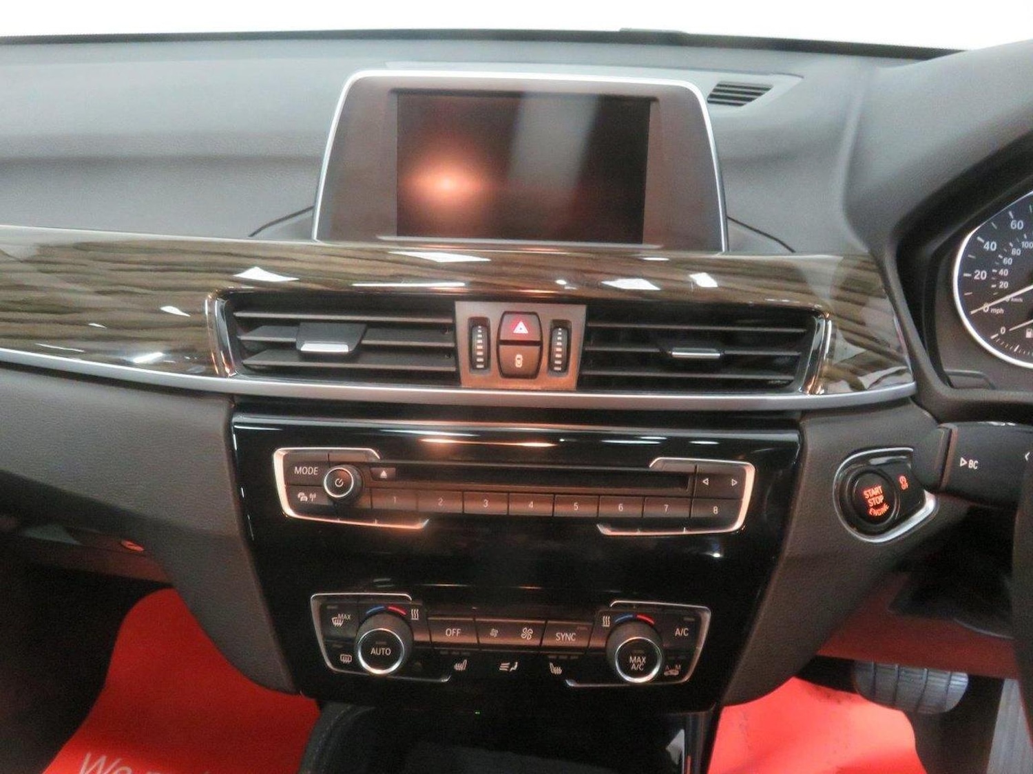 Vehicle 33