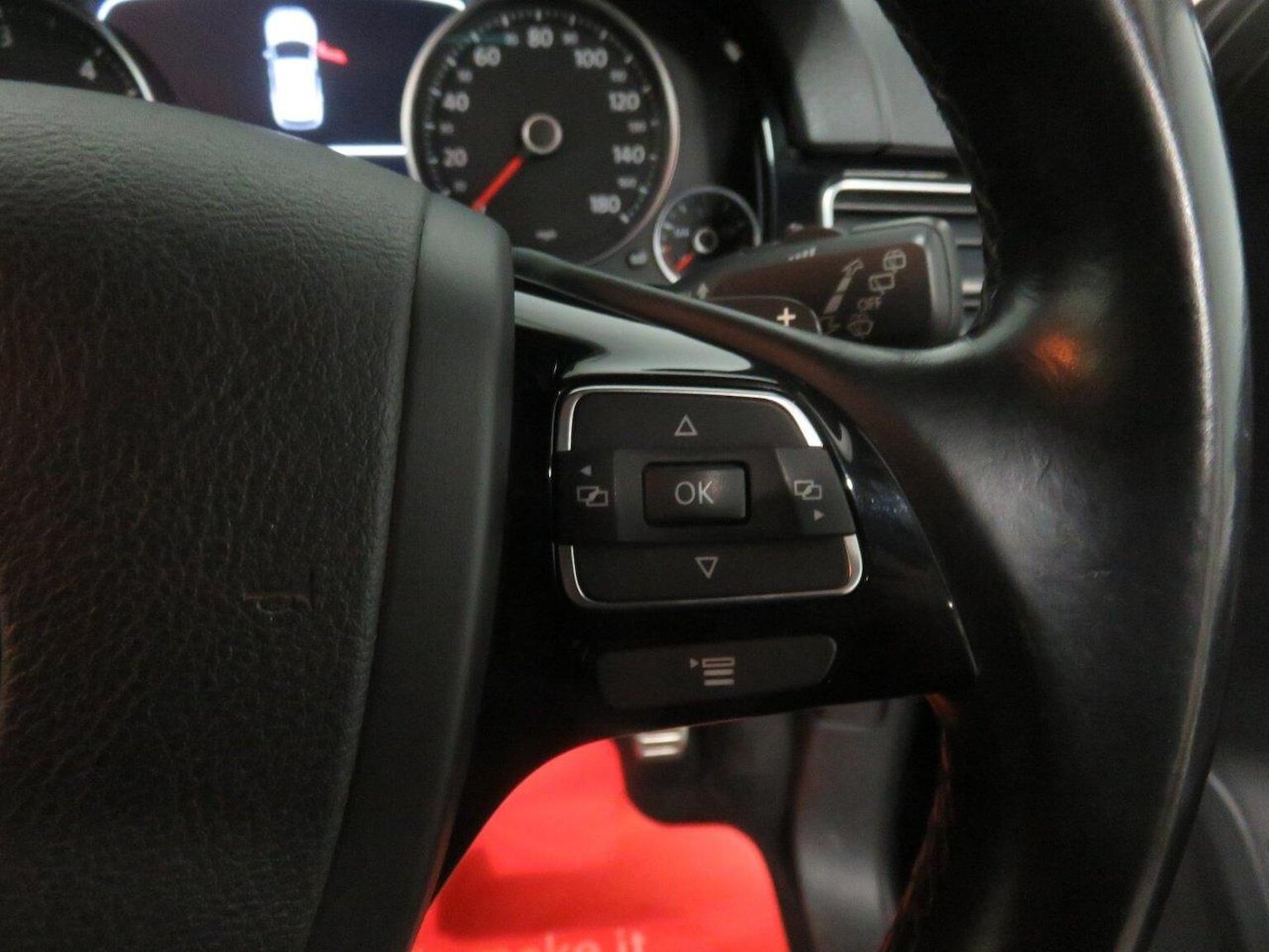 Used Volkswagen Touareg 2014 for sale - 77937935: Photo 50