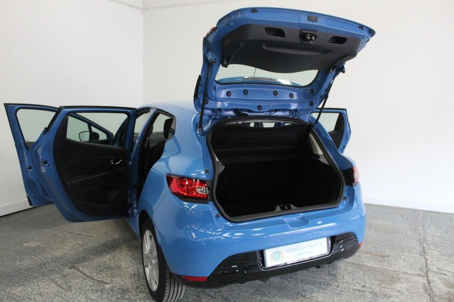 Used Renault Clio 2014 for sale - 76358214: Photo 17