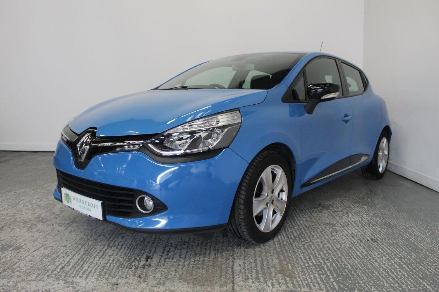 Used Renault Clio 2014 for sale - 76358214: Photo 2