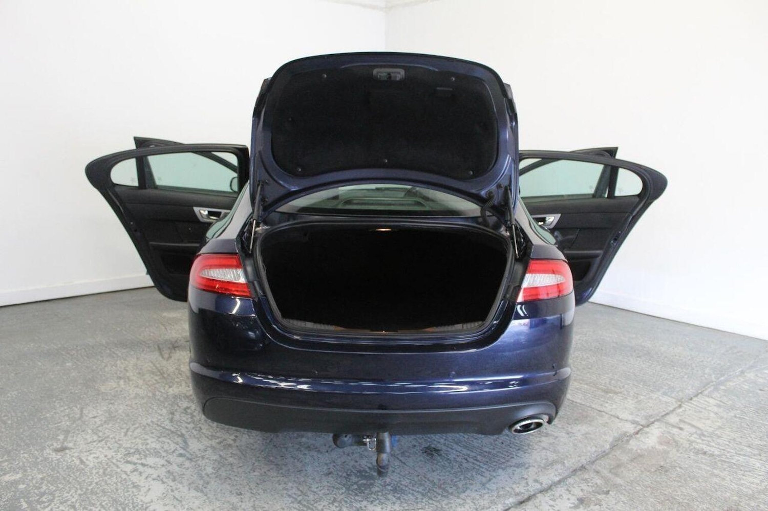 Used Jaguar XF 2015 for sale - 77937905: Photo 23