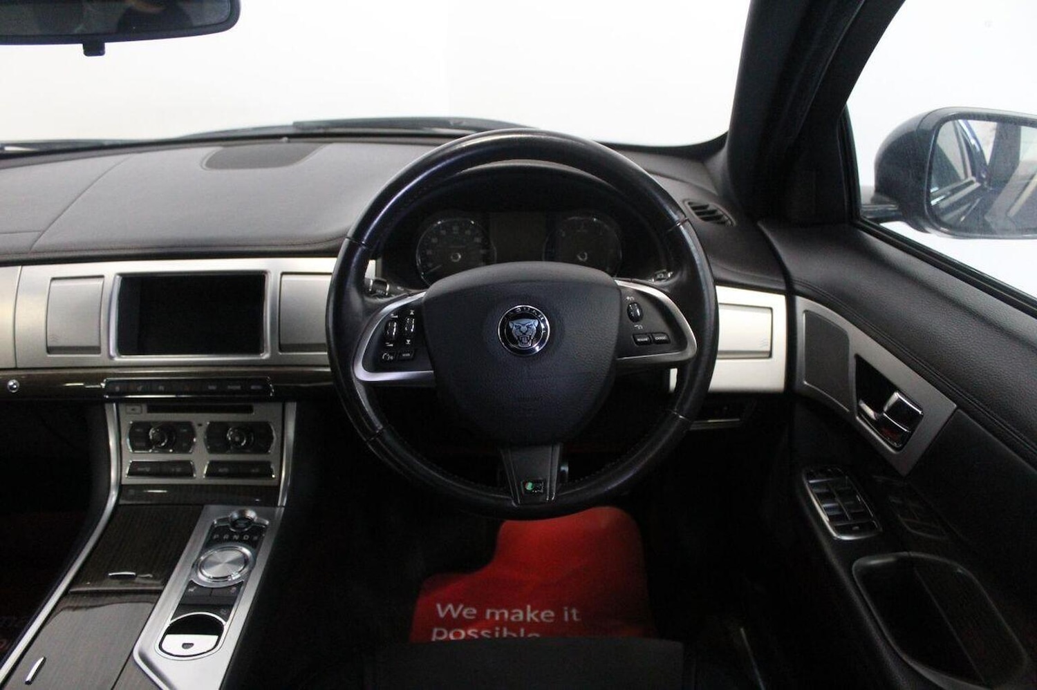 Used Jaguar XF 2015 for sale - 77937905: Photo 44