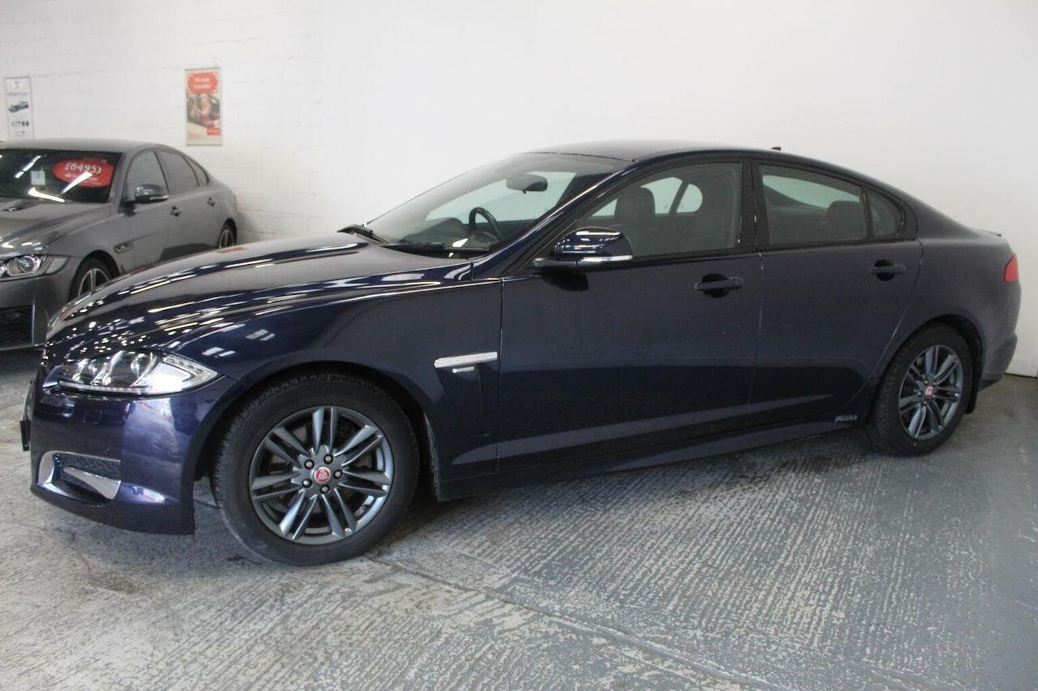 Used Jaguar XF 2015 for sale - 77937905: Photo 5