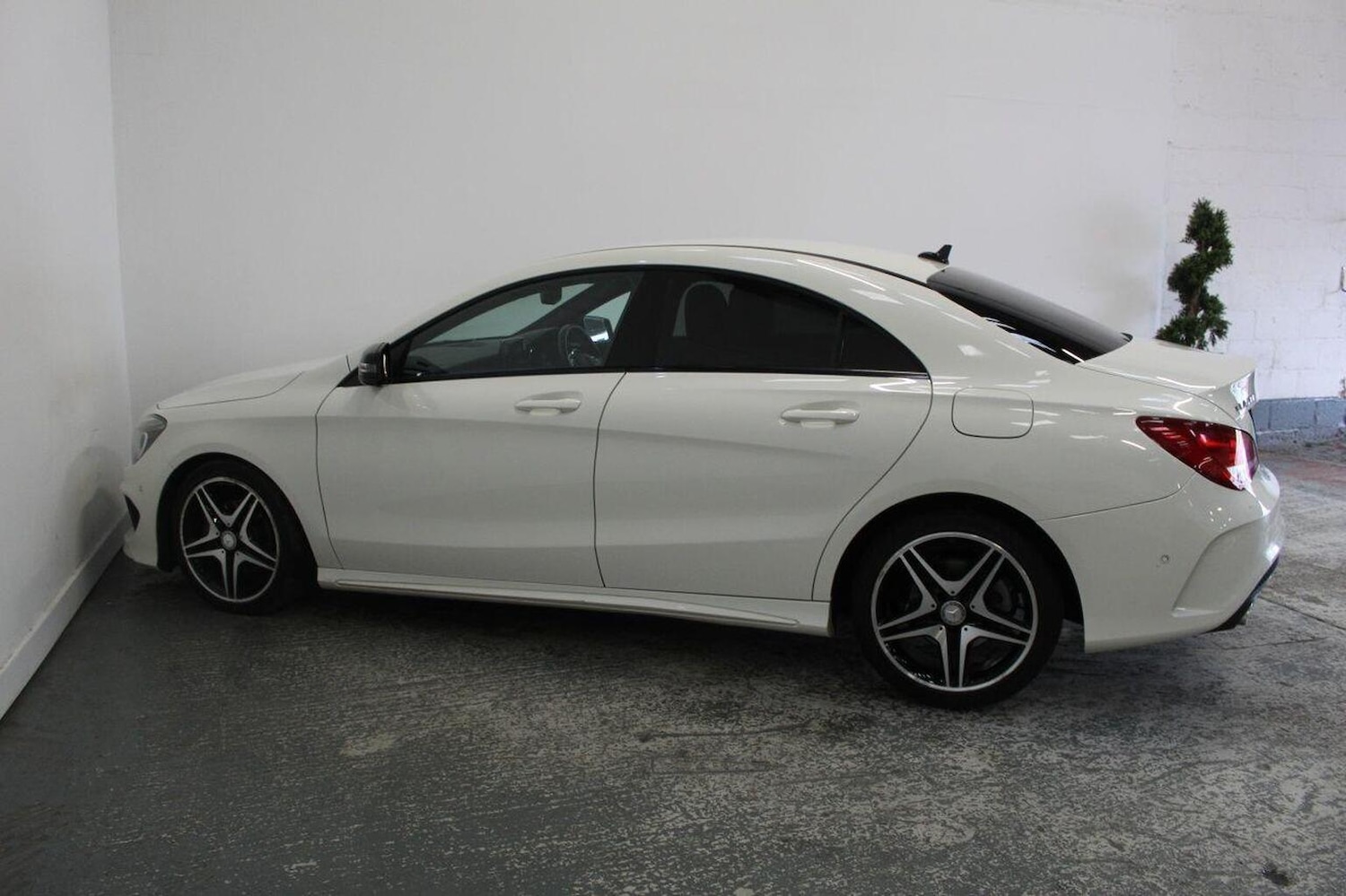 Used Mercedes-Benz CLA 2014 for sale - 76471289: Photo 10