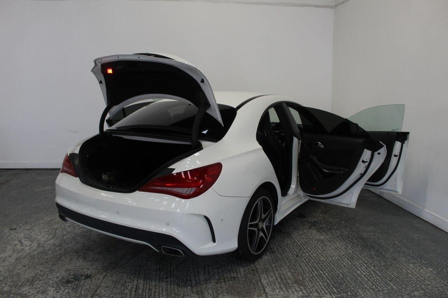 Used Mercedes-Benz CLA 2014 for sale - 76471289: Photo 22