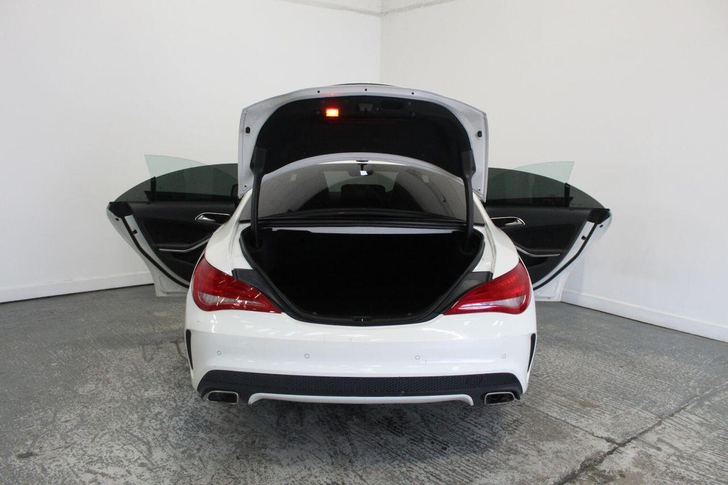 Used Mercedes-Benz CLA 2014 for sale - 76471289: Photo 23