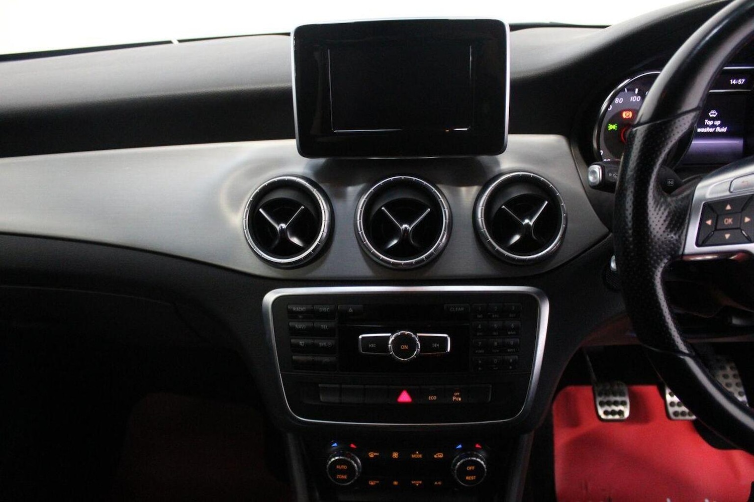 Used Mercedes-Benz CLA 2014 for sale - 76471289: Photo 33