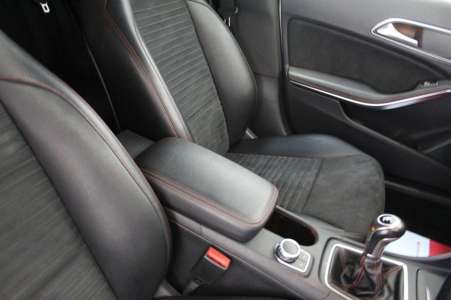 Used Mercedes-Benz CLA 2014 for sale - 76471289: Photo 44