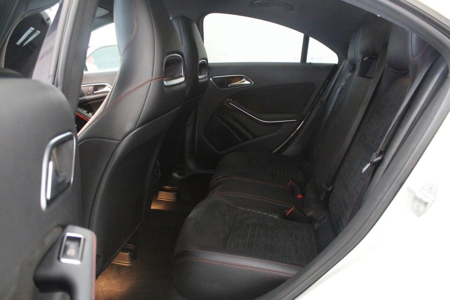 Used Mercedes-Benz CLA 2014 for sale - 76471289: Photo 53