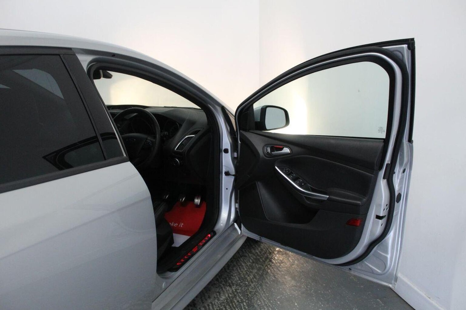 Used Ford Focus 2016 for sale - 77937886: Photo 22