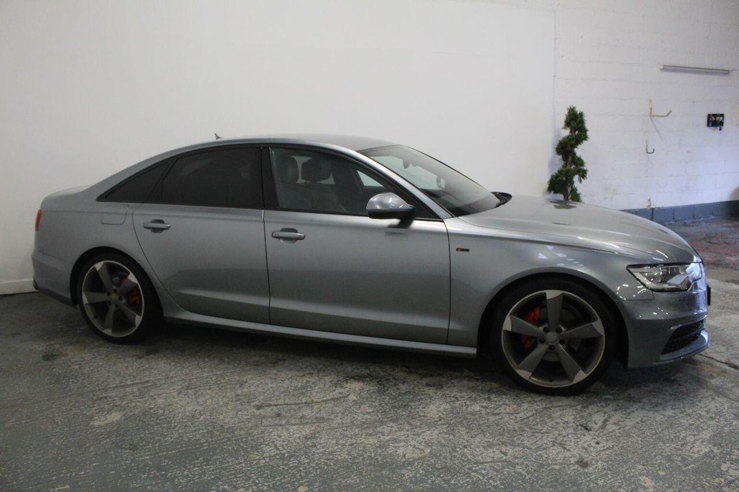 Used Audi A6 Saloon 2013 for sale - 76924275: Photo 4