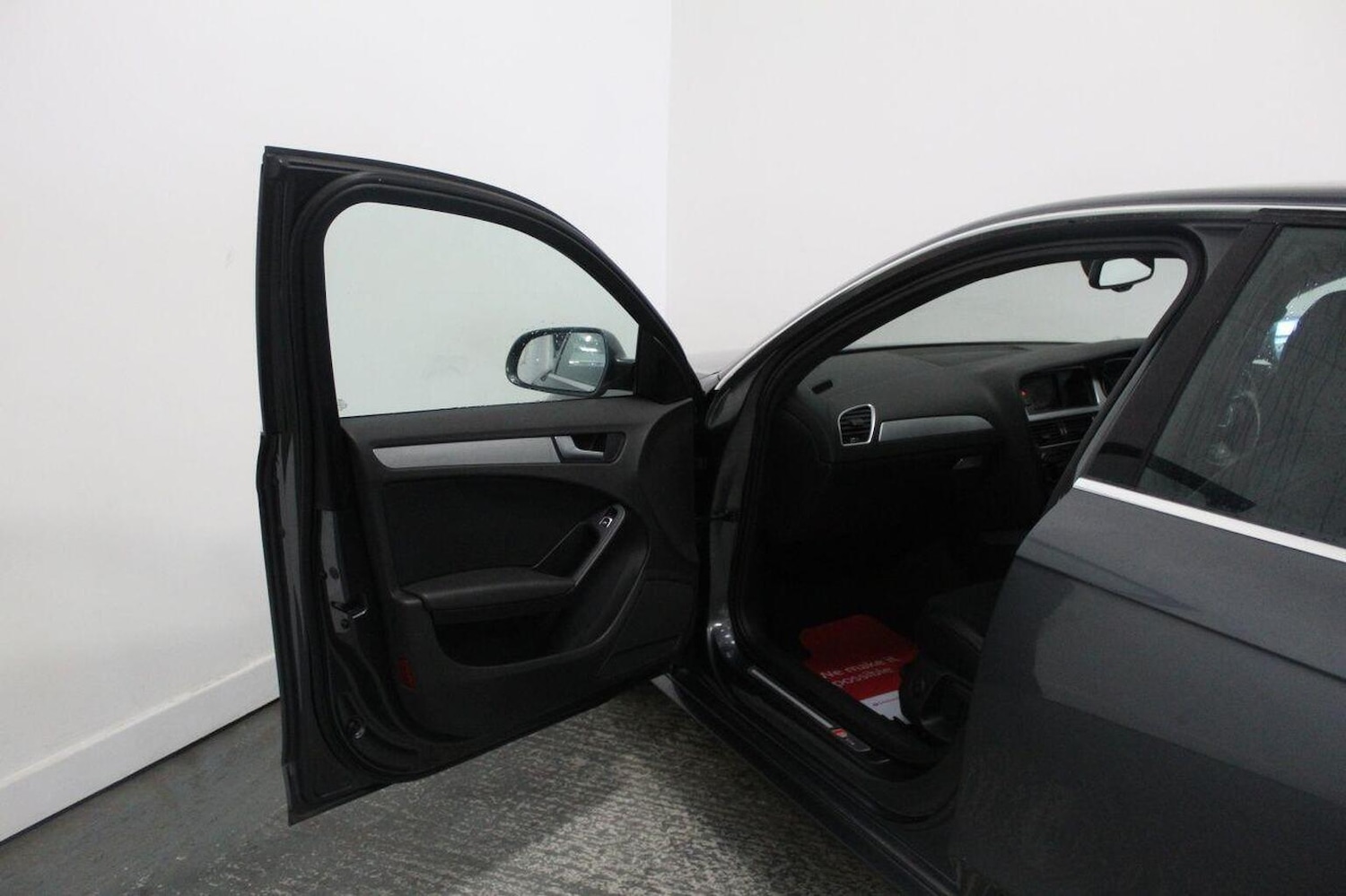 Used Audi A4 2015 for sale - 76855403: Photo 26