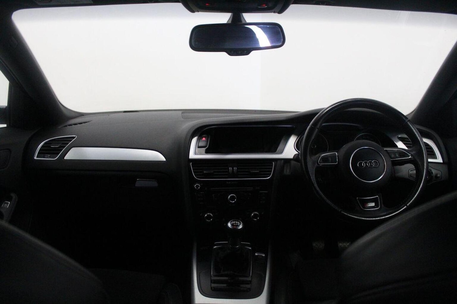 Used Audi A4 2015 for sale - 76855403: Photo 28