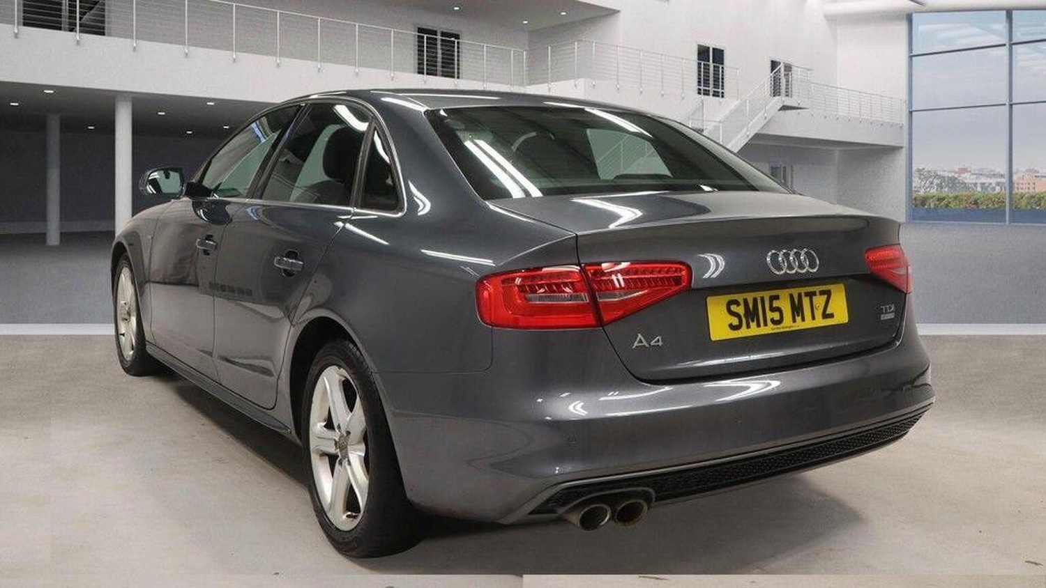 Used Audi A4 2015 for sale - 76855403: Photo 4