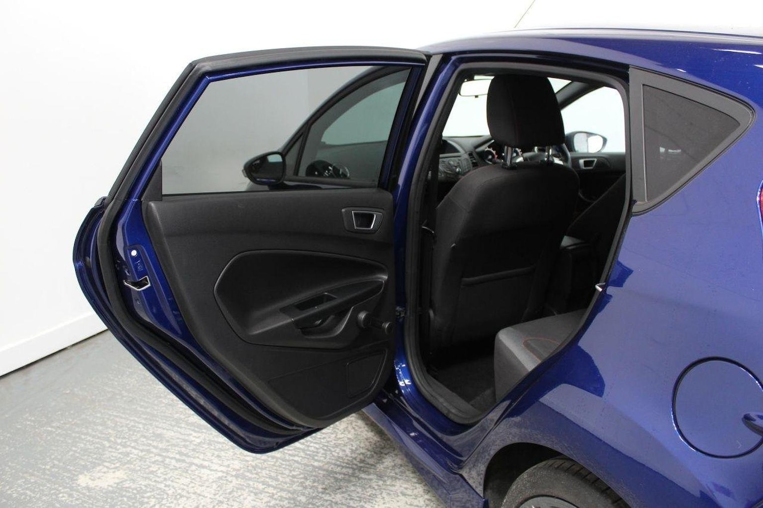 Vehicle 27