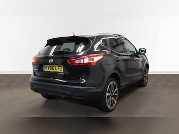 Used Nissan Qashqai 2016 for sale - 79198512: Photo