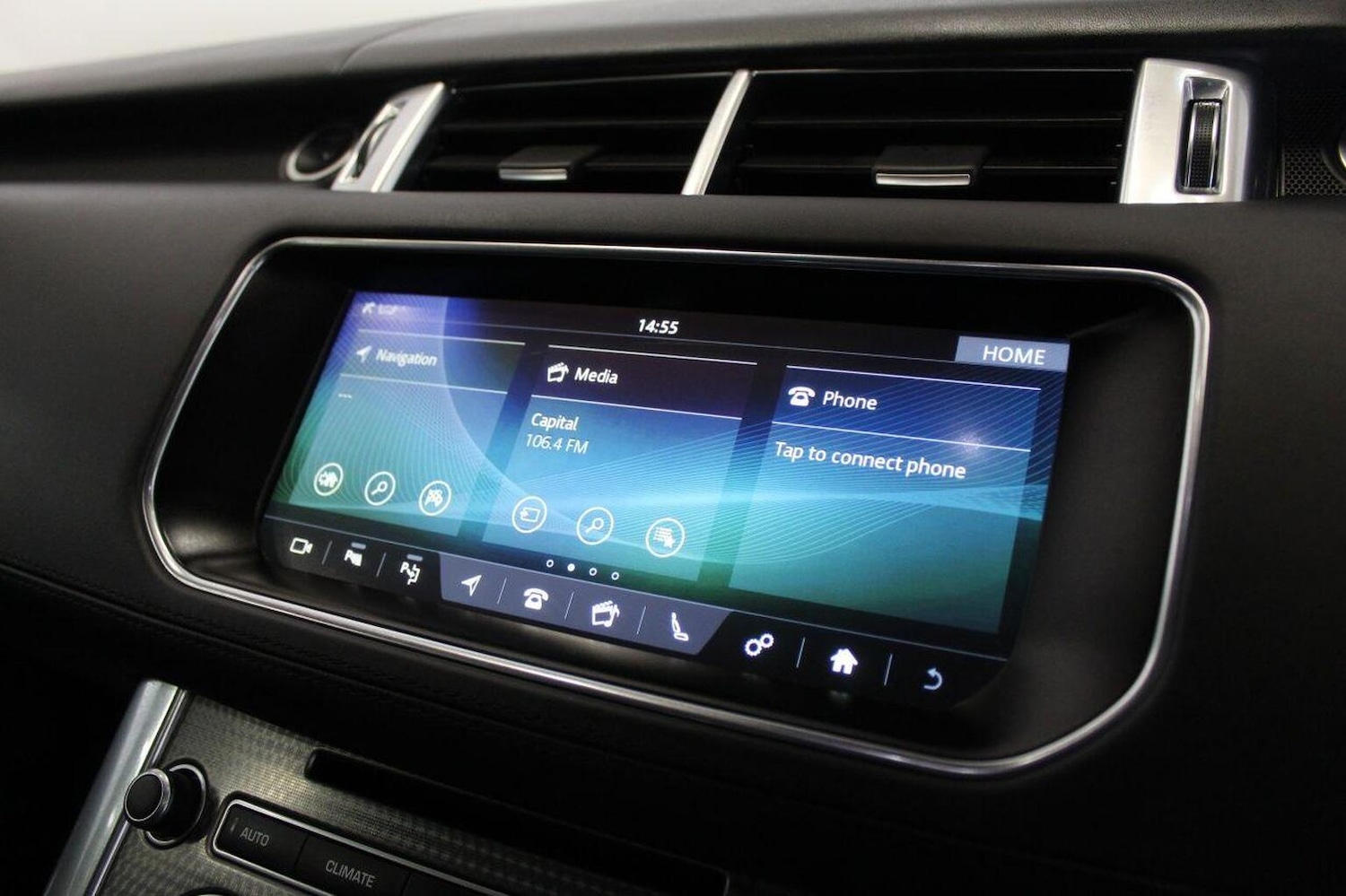 Used Land Rover Range Rover Sport 2017 for sale - 77937930: Photo 42