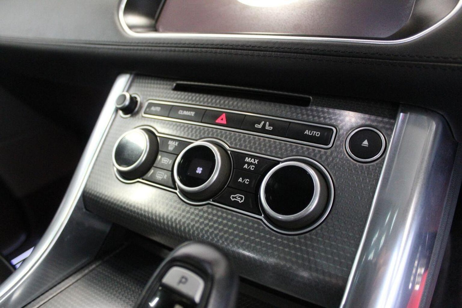 Used Land Rover Range Rover Sport 2017 for sale - 77937930: Photo 51