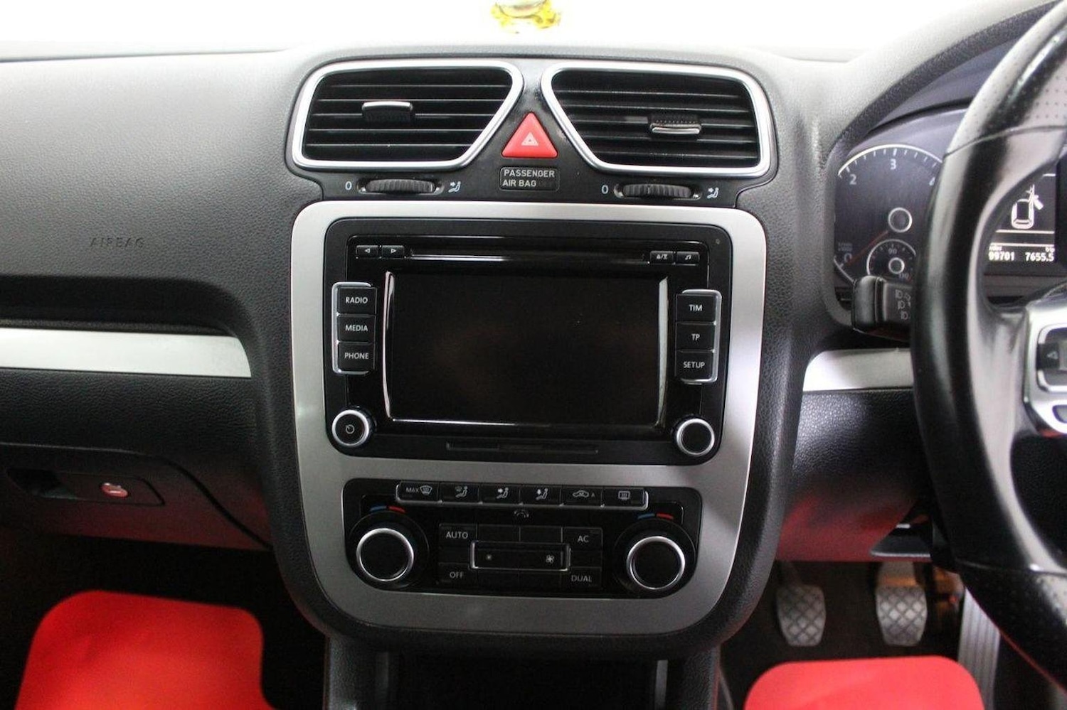 Vehicle 28