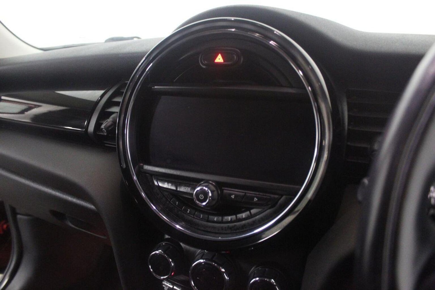 Used MINI Hatch 2016 for sale - 77792793: Photo 37