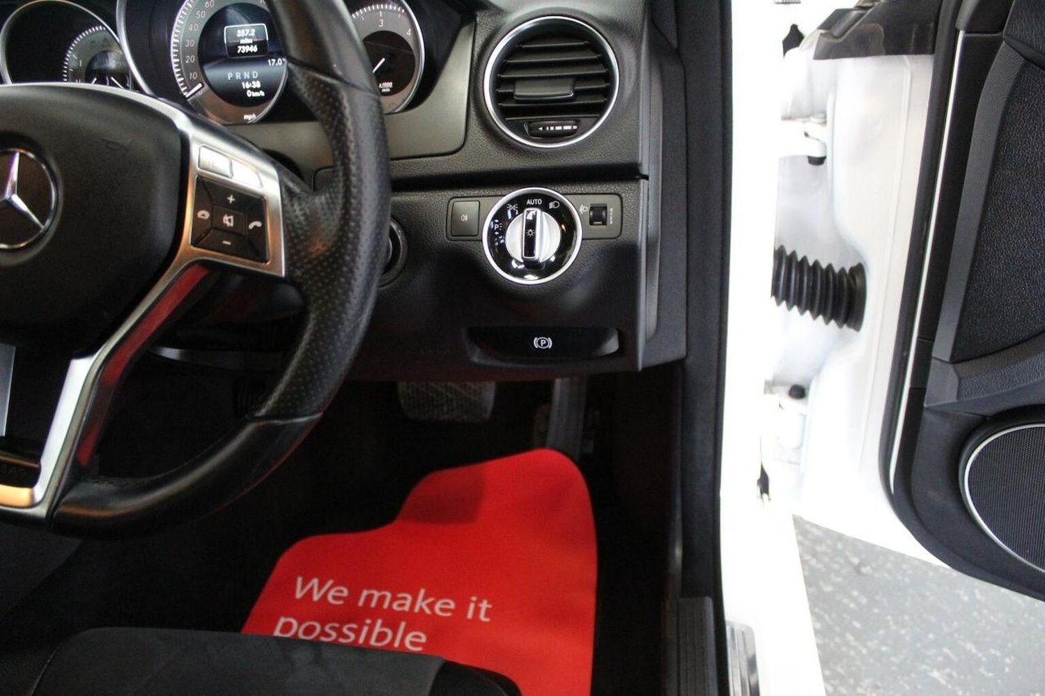 Used Mercedes-Benz C Class 2014 for sale - 76793676: Photo 51