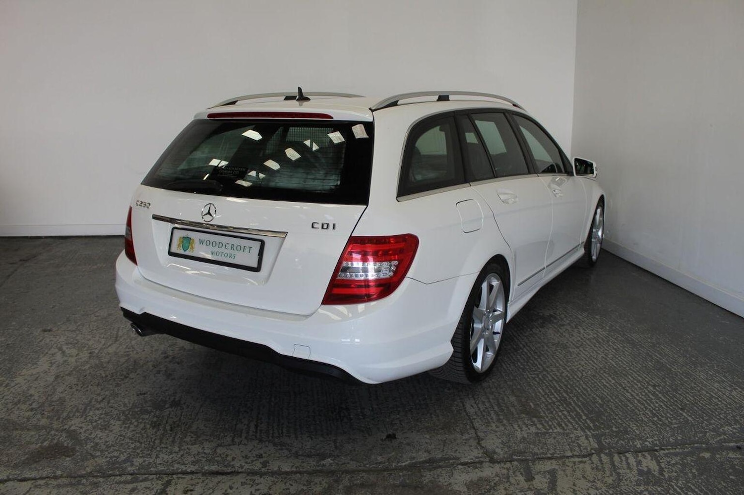 Used Mercedes-Benz C Class 2014 for sale - 76793676: Photo 8