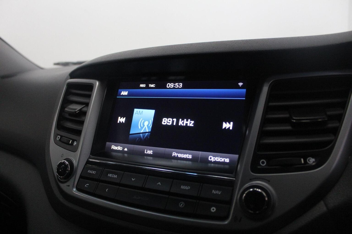 Used Hyundai TUCSON 2017 for sale - 77938185: Photo 34