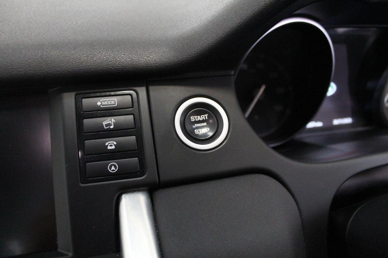 Used Land Rover Discovery Sport 2018 for sale - 77590092: Photo 51