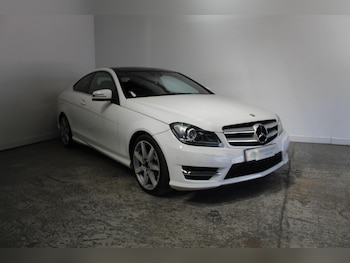 Used Mercedes-Benz C Class 2014 for sale - 79558154: Photo