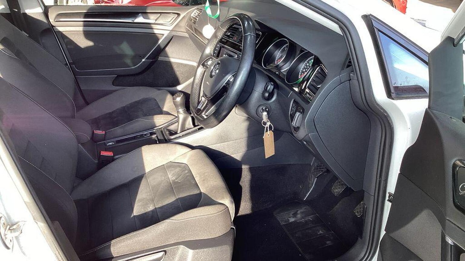 Used Volkswagen Golf 2015 for sale - 77080784: Photo 15