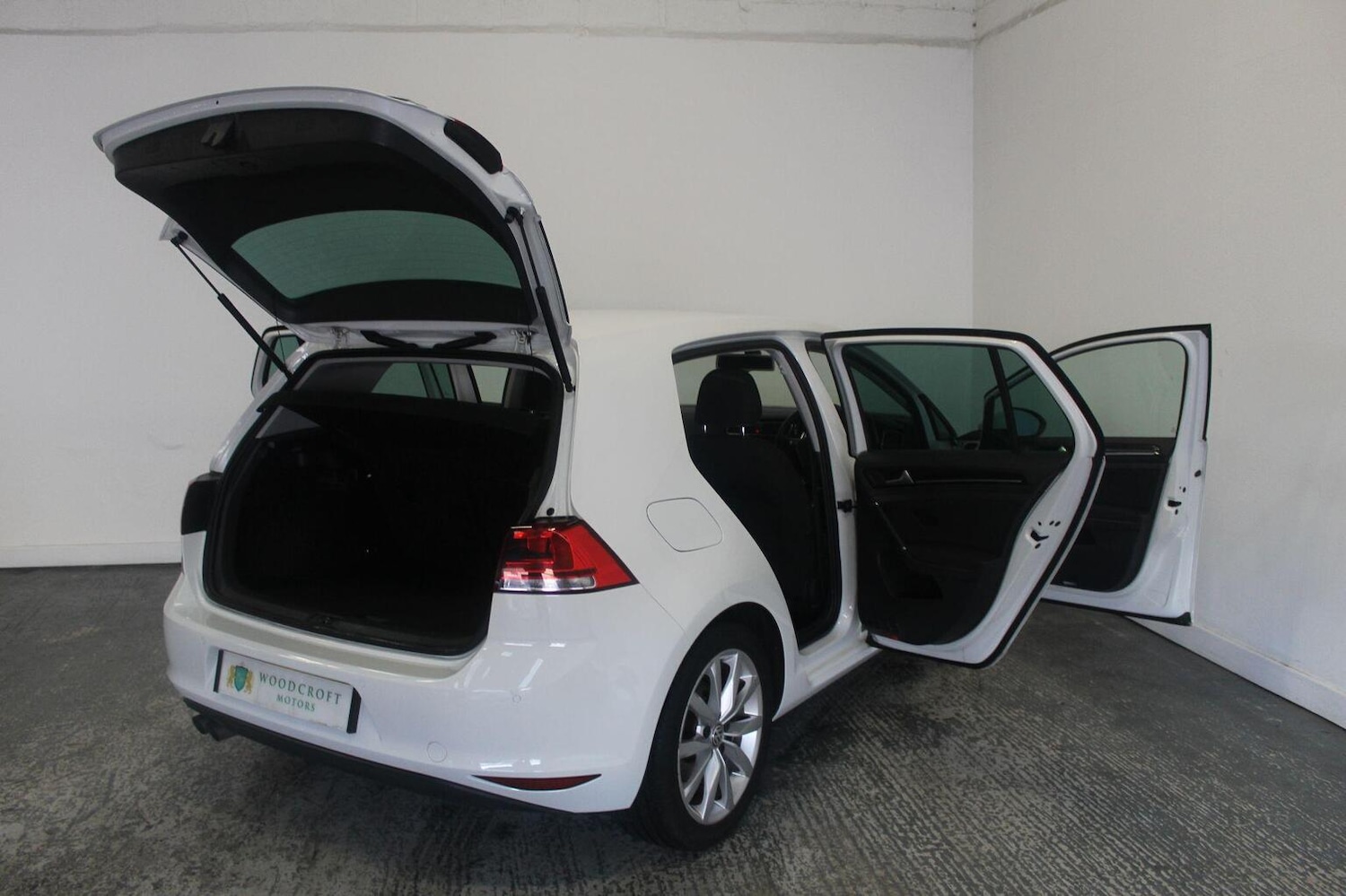 Used Volkswagen Golf 2015 for sale - 77080784: Photo 22