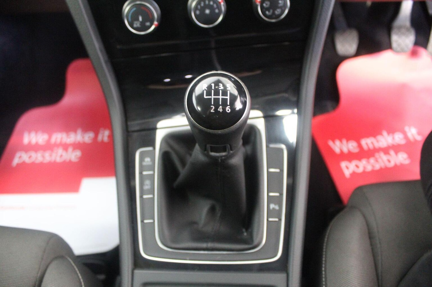 Used Volkswagen Golf 2015 for sale - 77080784: Photo 43