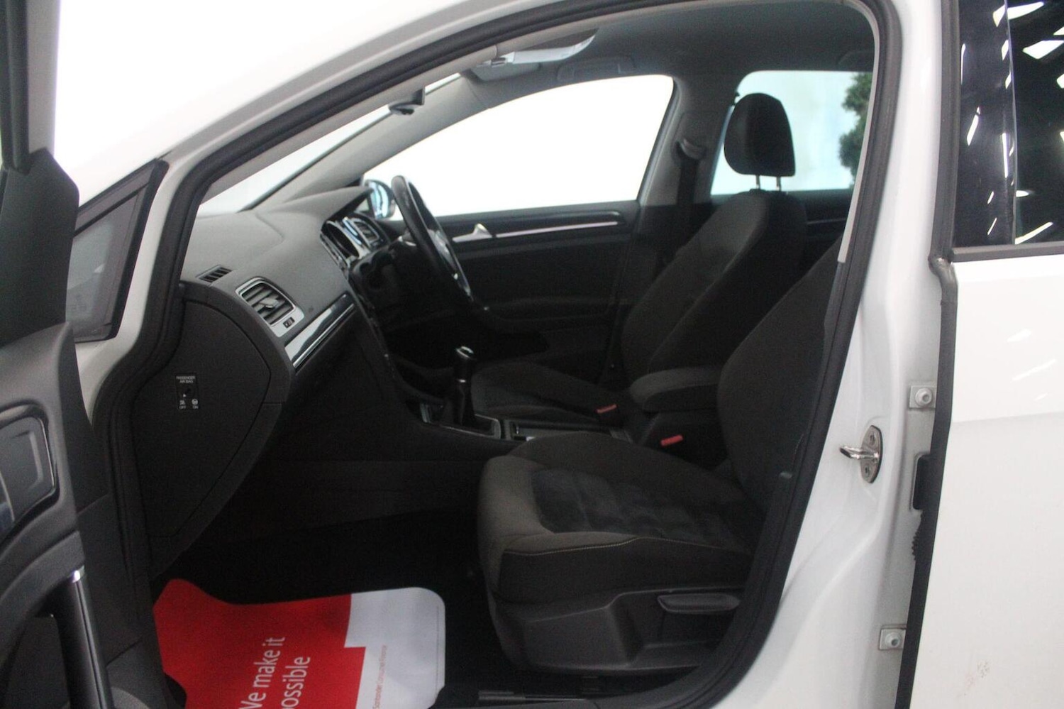 Used Volkswagen Golf 2015 for sale - 77080784: Photo 51