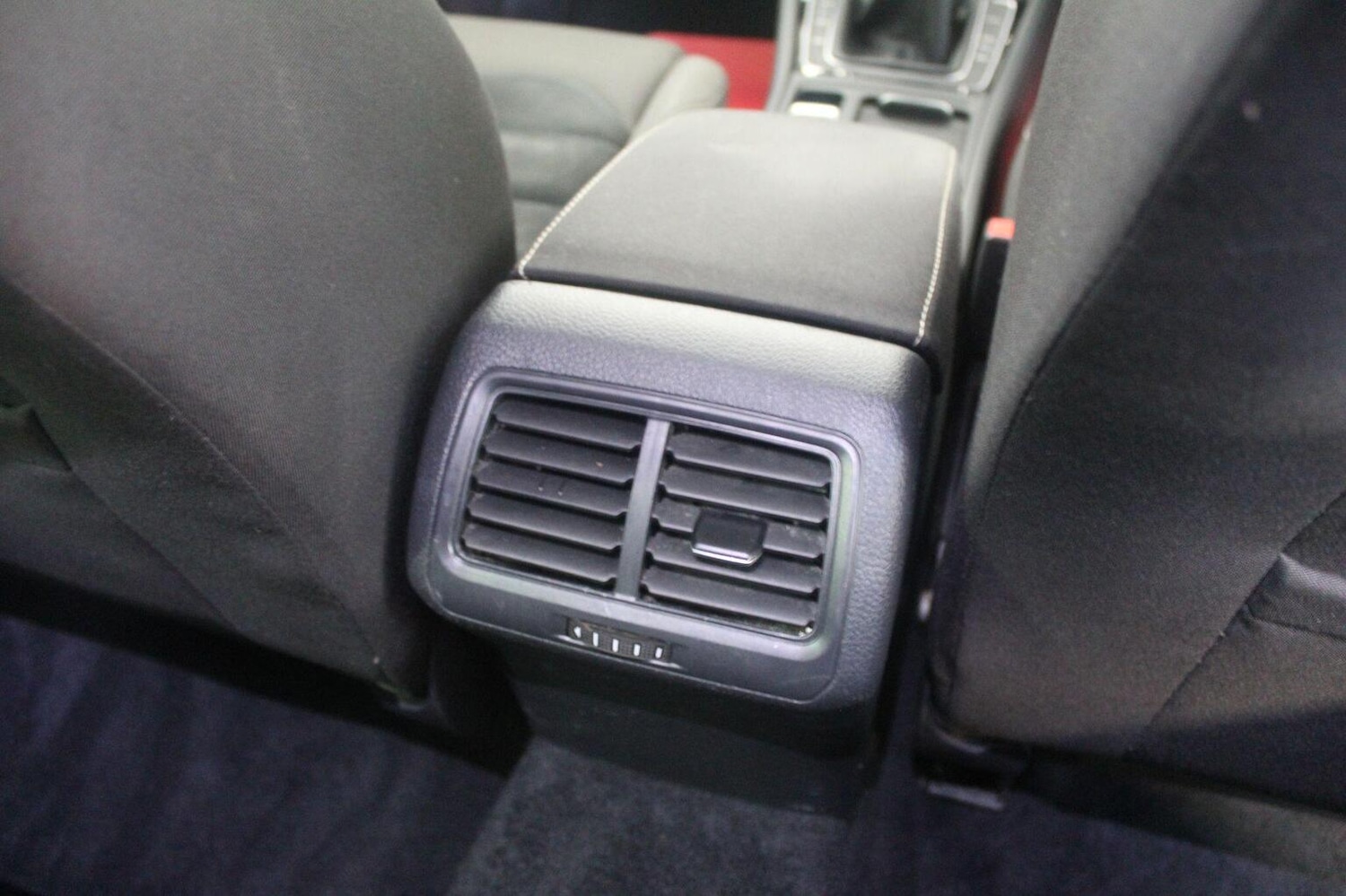 Used Volkswagen Golf 2015 for sale - 77080784: Photo 55