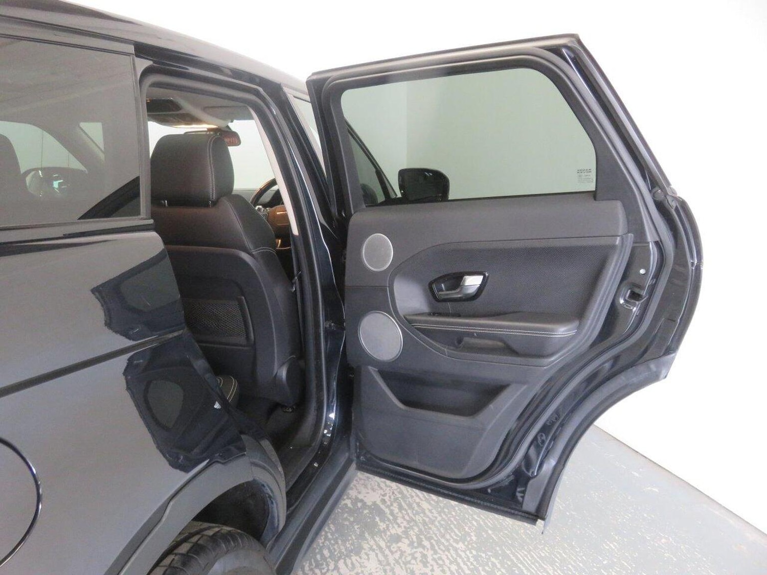 Used Land Rover Range Rover Evoque 2011 for sale - 76521118: Photo 27