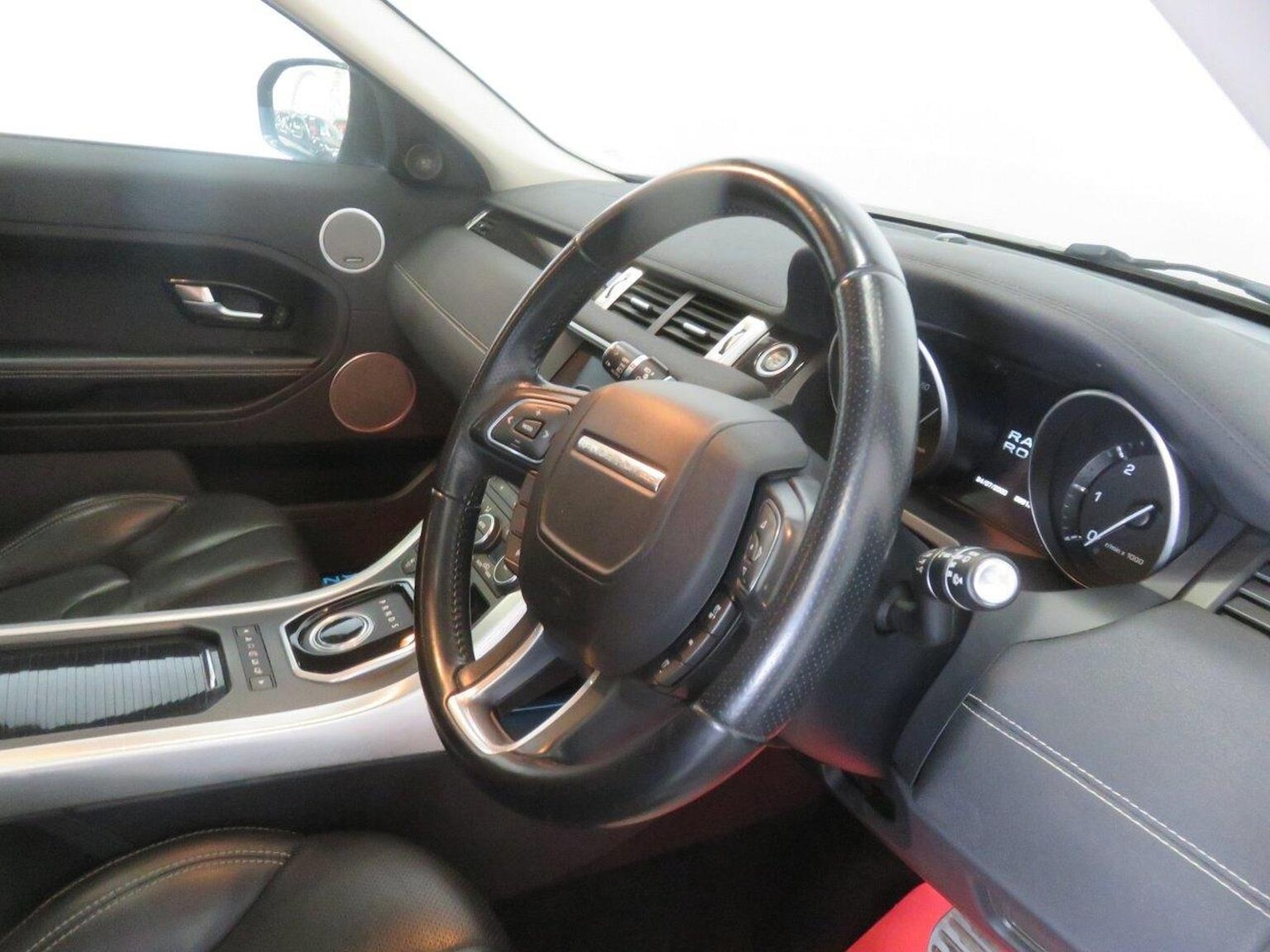 Used Land Rover Range Rover Evoque 2011 for sale - 76521118: Photo 45