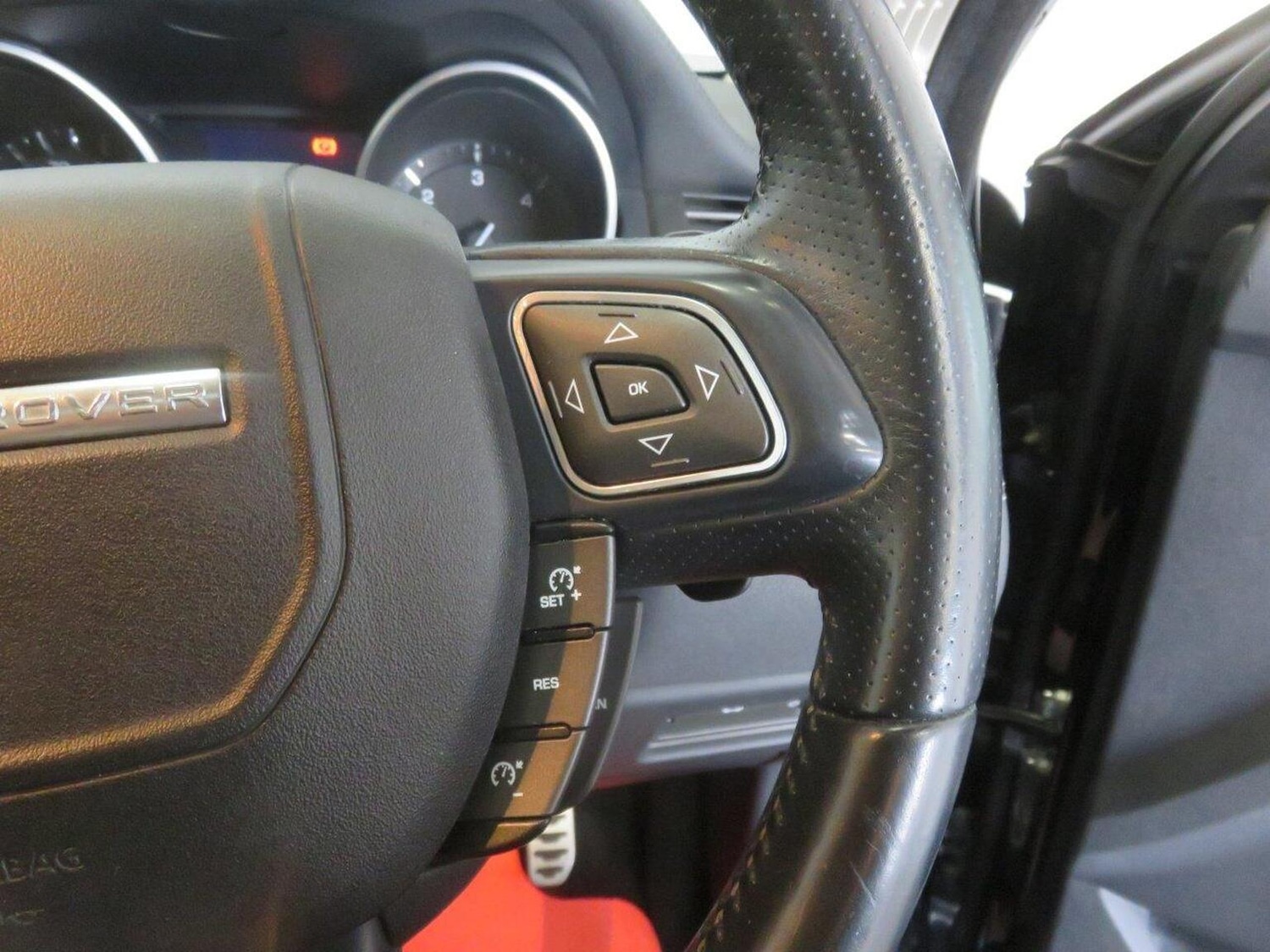 Used Land Rover Range Rover Evoque 2011 for sale - 76521118: Photo 47