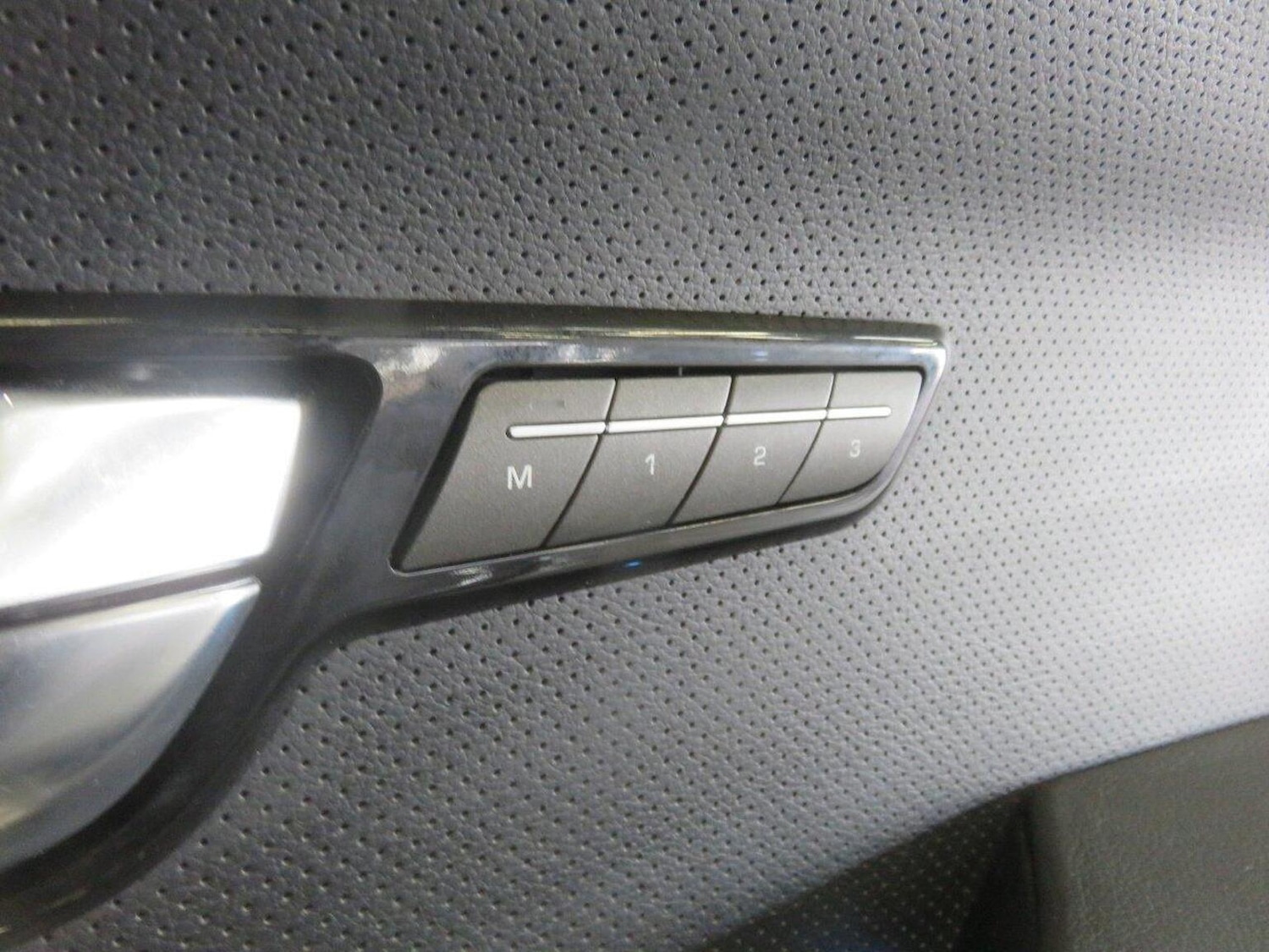 Used Land Rover Range Rover Evoque 2011 for sale - 76521118: Photo 51